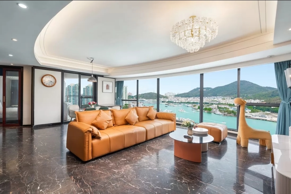 SANYA CITY CENTER |230m² Panoramic Oceanview Four-Bedroom — Yacht Club District, Jiyang